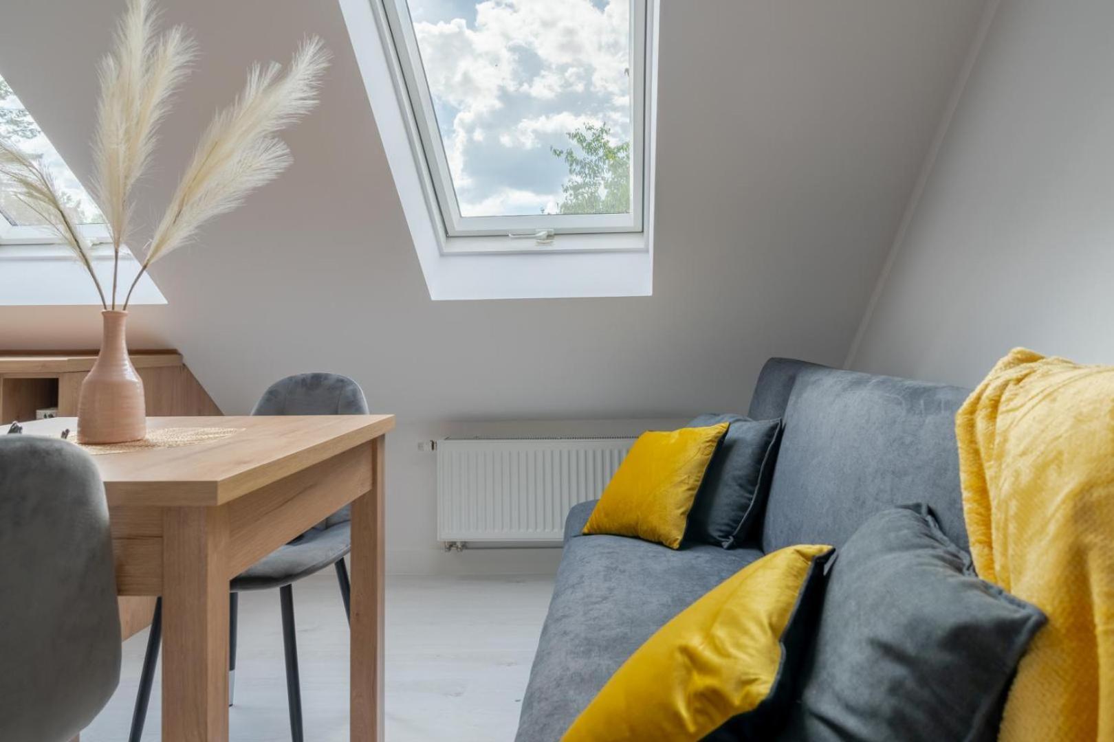 Apartamenty Ok'S - Blisko Centrum W Pelni Wyposazone - By Spaceapart イェレニャ・グーラ エクステリア 写真